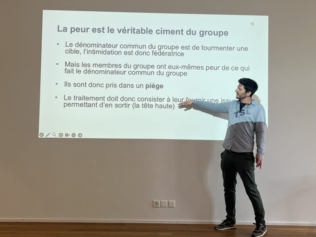 Et si, face au harcèlement, on changeait complètement d’approche ?